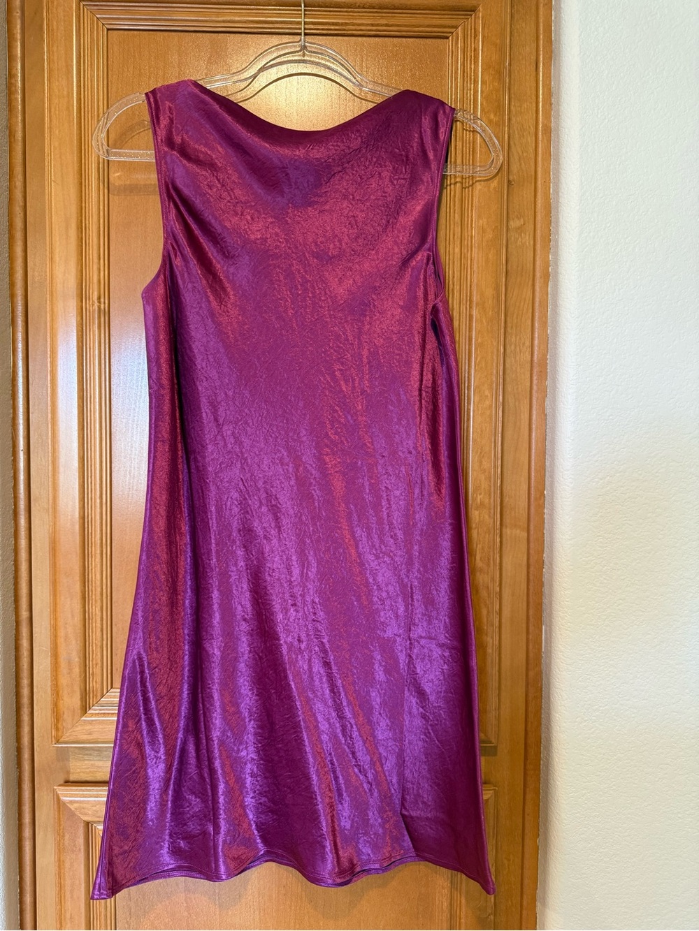 Banana Republic Sleeveless Satin Shift Dress in Fuchsia - Picture 3 of 6